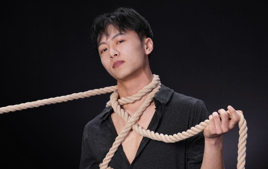 SHI Yun-qing SHI Yun-qing